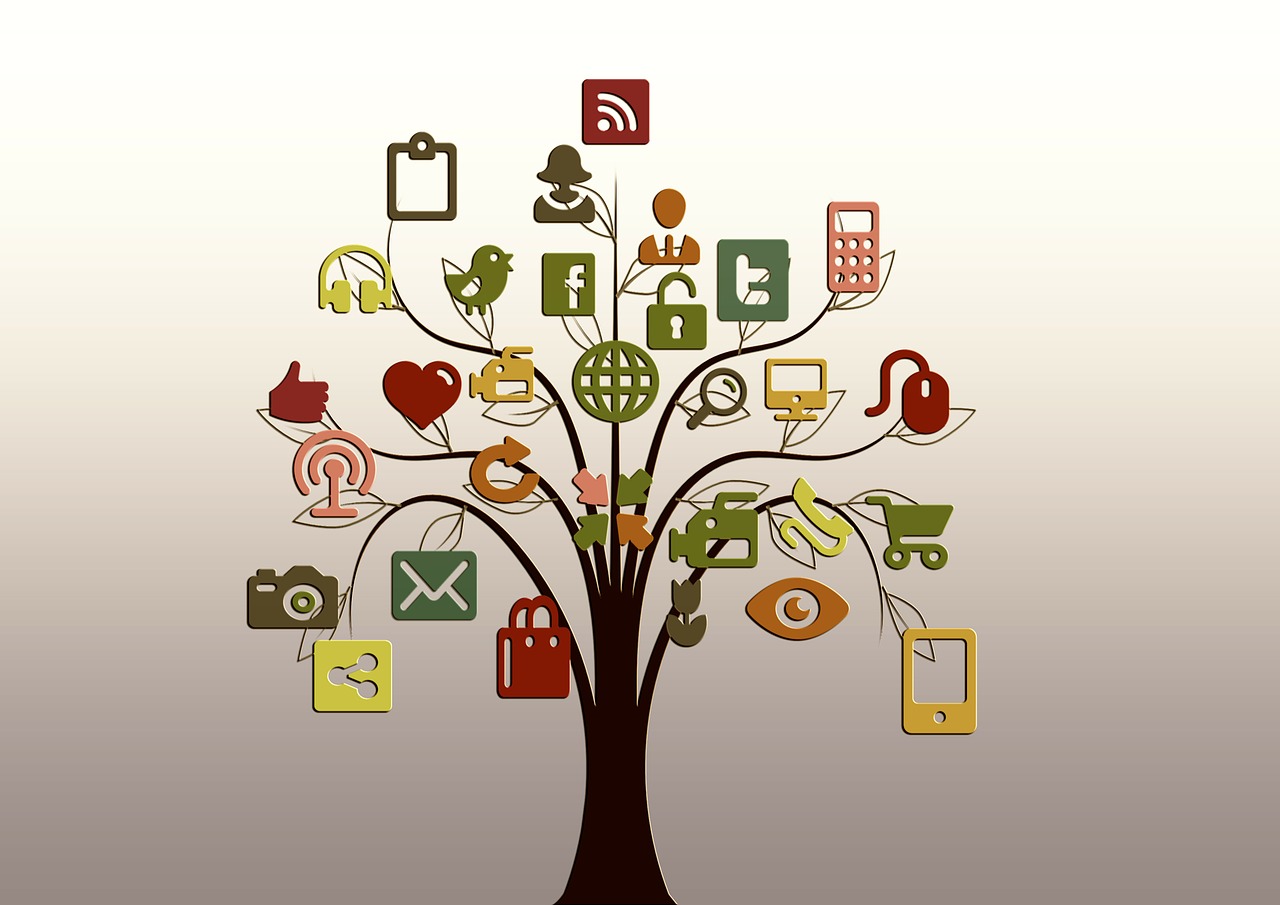 Illustration of a tree of familiar web apps